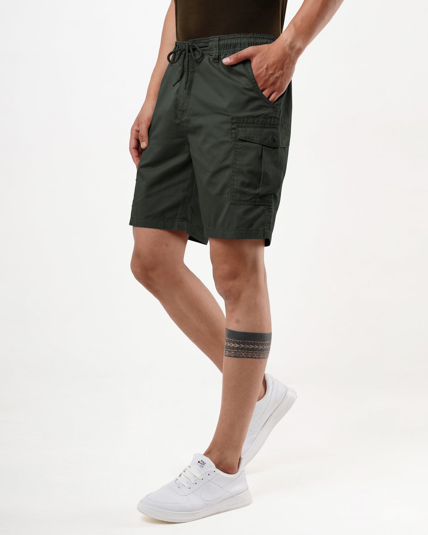 Zipped Cotton Cargo Shorts