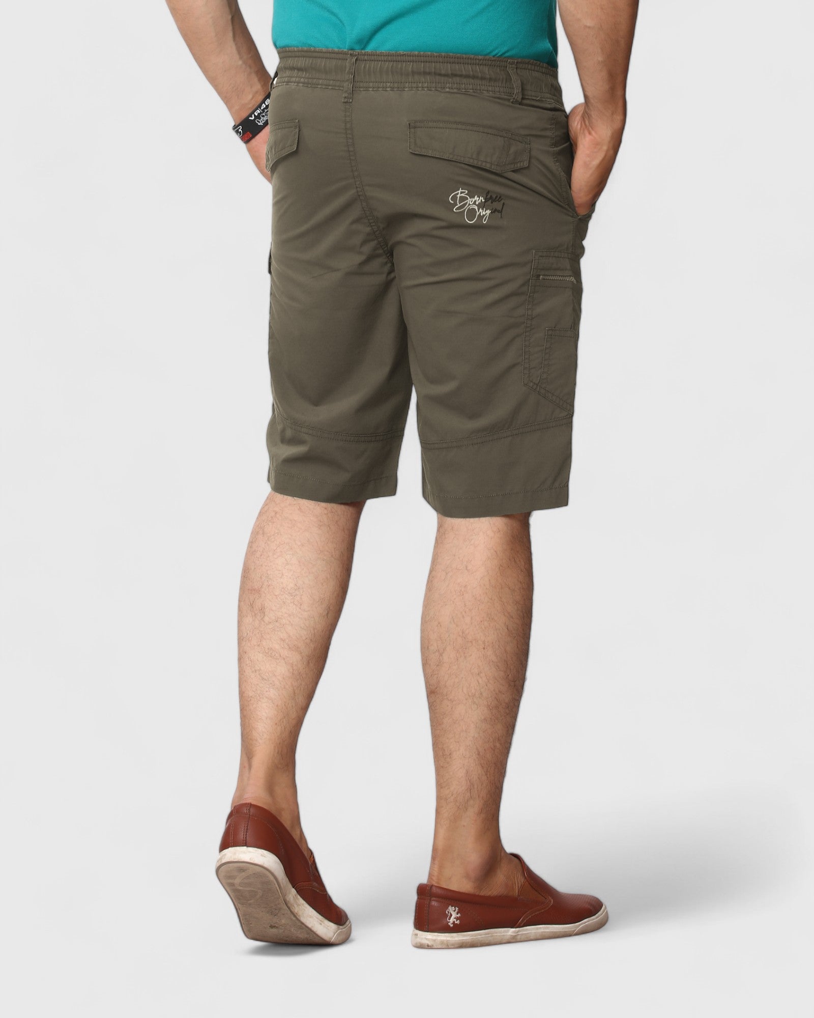 Covid Shorts outlet (3/4 Cargo Shorts) 100% cotton fabrics/ Skin Friendly Fabrics.